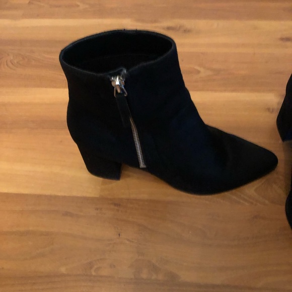 Steve Madden black generous ankle boots - Picture 3 of 4